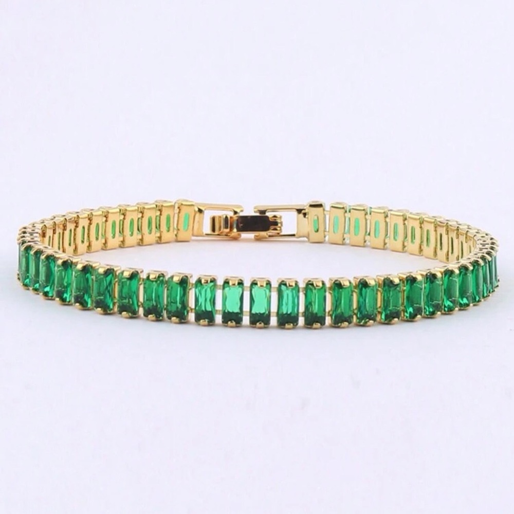 GREEN ANOUSHA STATEMENT BRACELET